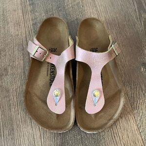 Birkenstock Gizeh Sandals Washed Metallic Pink Size 6/36